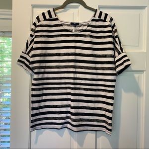 Gap women’s t-shirt
